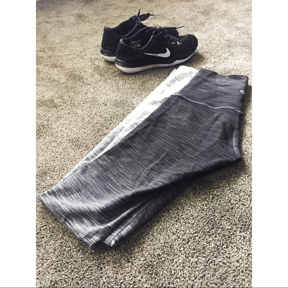 NWOT lululemon B&W ombré compression leggings